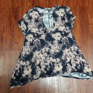 Marble cut out shirt